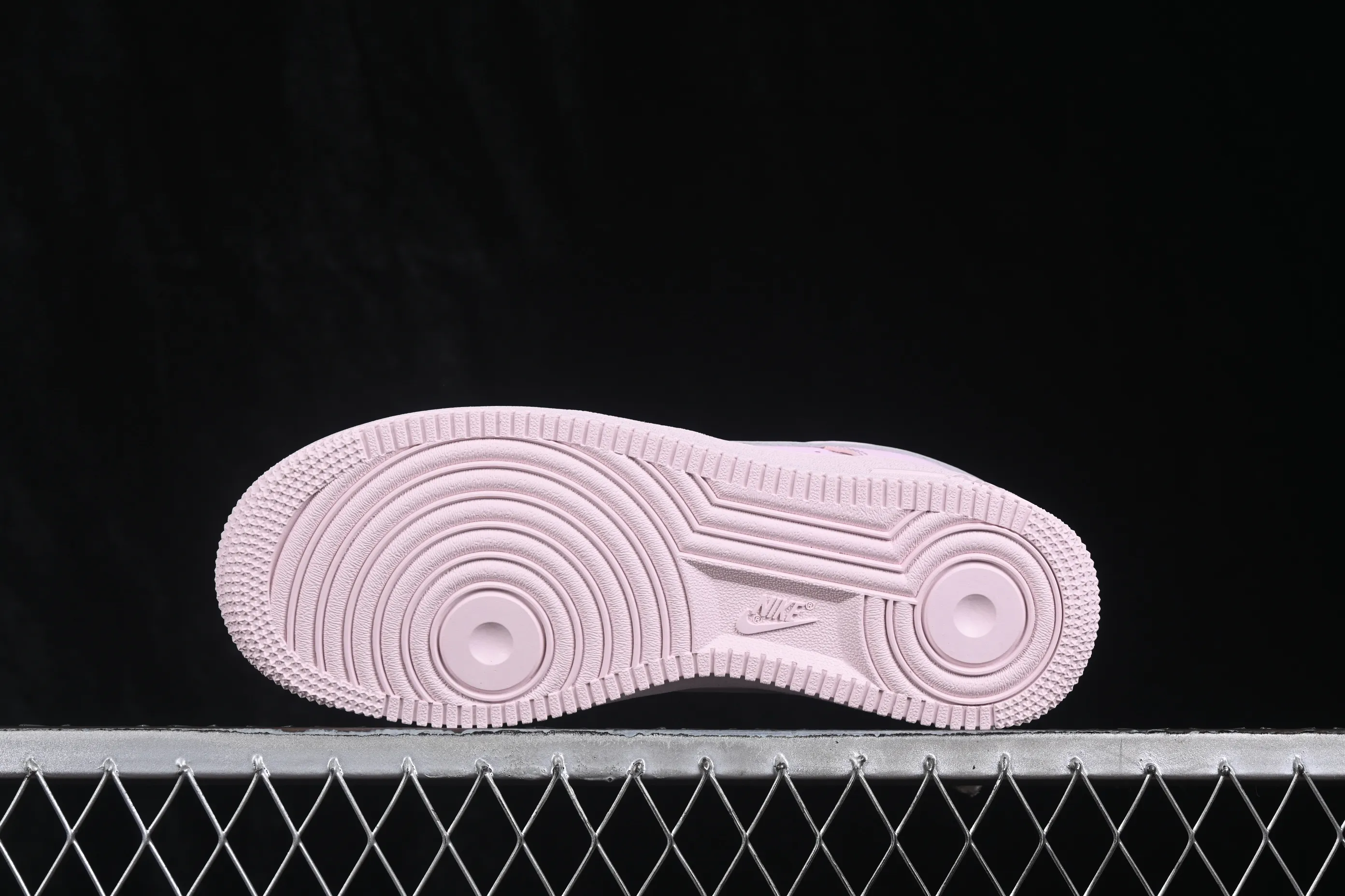 All categories Nk Air Force 1 Air Force series Nk Air Force 1 Low Air Force low-top Nike Air Force 1'07 Low Air Force 1 low-top casual sneakers IR0871-600